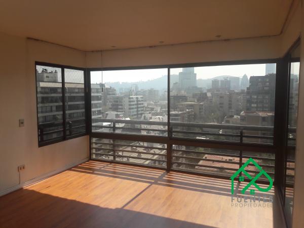 BELLO DEPARTAMENTO EN VENTA CON INMEJORABLE UBICAC