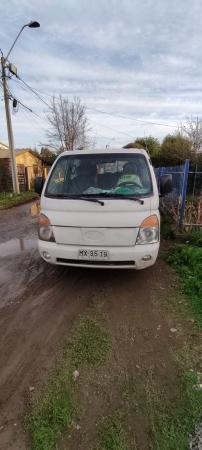 VENDO CAMIÓN DOBLE CABINA, BLANCO 