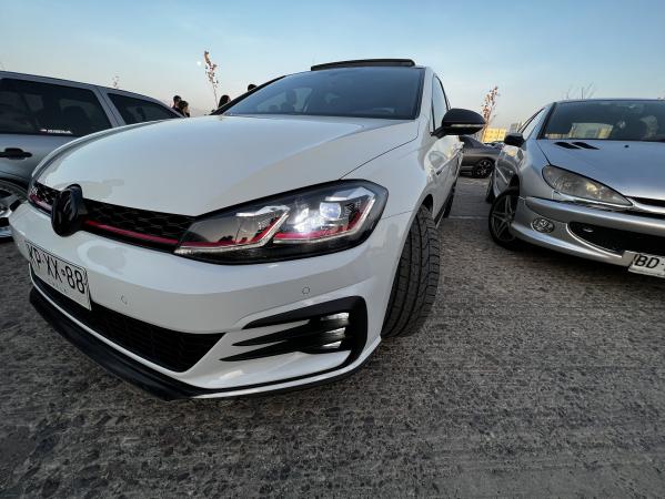 VOLKSWAGEN GOLF GTI 2.0 SPORT 