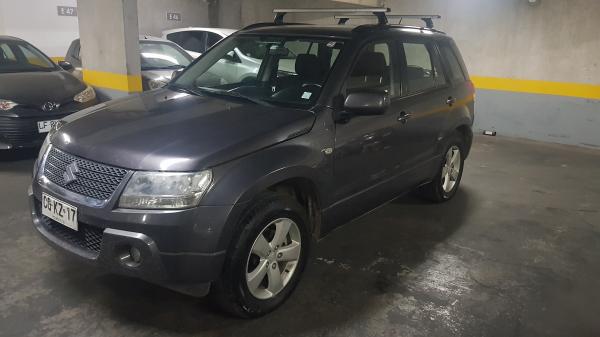 SUZUKI GRAND NOMADE 2.4 FULL 4X4 