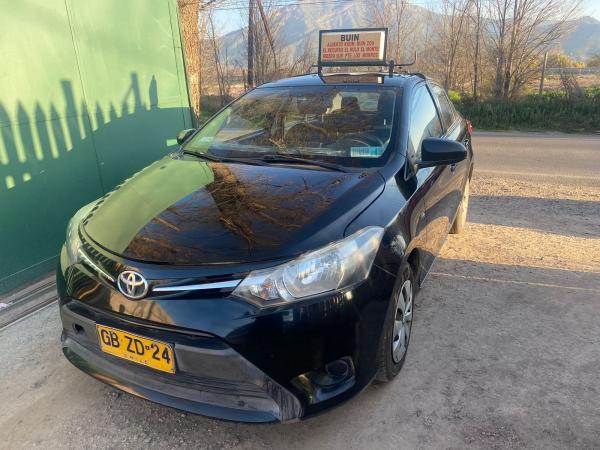 COLECTIVO YARIS 2016