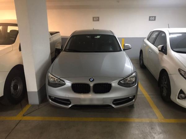 EXCELENTE ESTADO BMW 114I SPORT GRIS 1.6