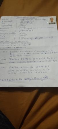 BUSCO TRABAJO COMO AUXILIAR DE ASEO 