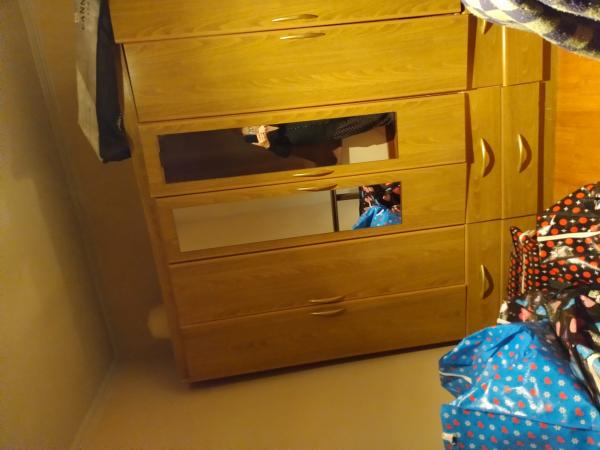 VENDO CLOSET