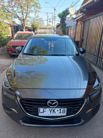 MAZDA 3 AT 2.0 SUNROOF SEDÁN