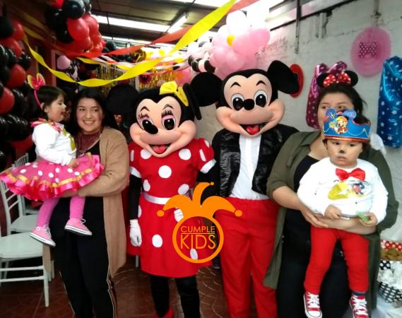 ARRIENDO DISFRACES DE MICKEY Y MINNIE