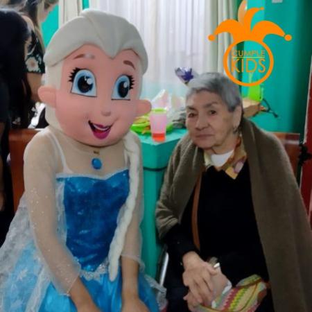JUEGA CON LA REINA HELADA ELSA DE FROZEN