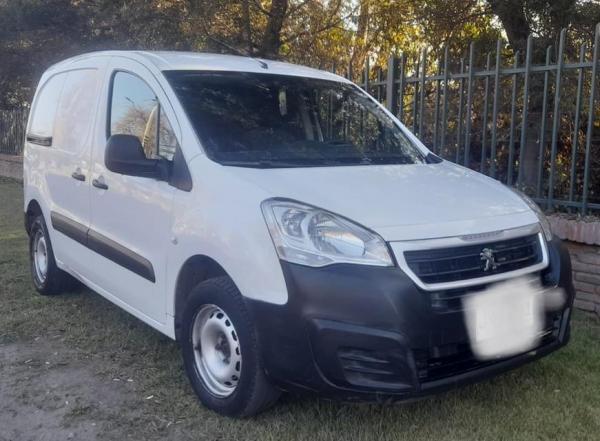 PEUGEOT PARTNER 1.6 FURGÓN CONFORT