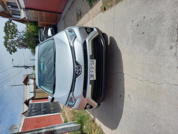 VENDO RAV 4 IMPECABLE ÚNICO DUEÑO A TODA PRUEBA
