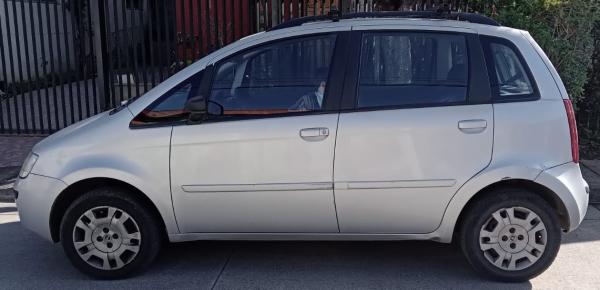 SE VENDE FIAT IDEA