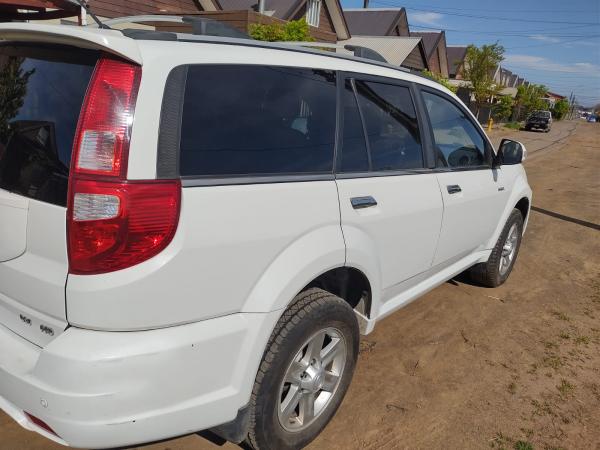 VENDO SUV, AMPLIO VEHÍCULO FAMILIAR. 