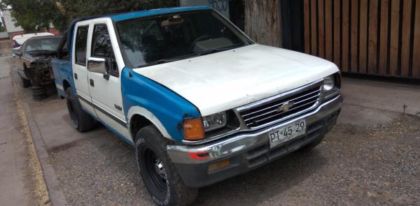 CAMIONETA CHEVROLET LUV 2.3 AÑO 97 