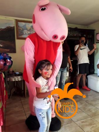 RECIBE UNA MARAVILLOSA VISITA DE PEPPA 