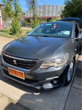 VENDO TAXI EJECUTIVO 