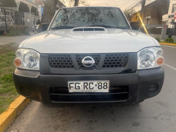 NISSAN TERRANO DIESEL 2013