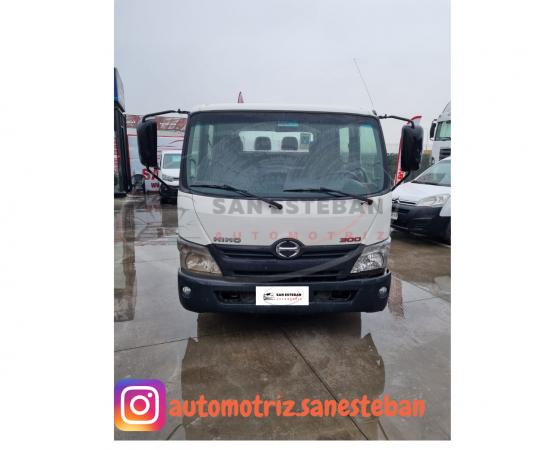 HINO 6.5 DCAB 7 AS BR 4.0D MT 4X