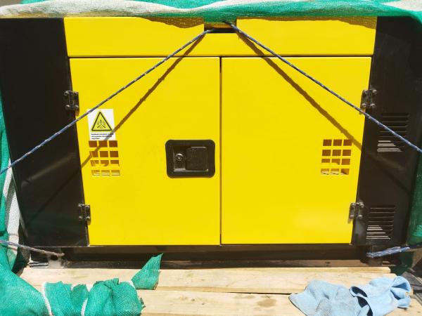 GENERADOR 10 KVA 20 HR SEMI NUEVO 2021