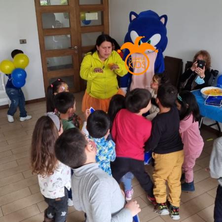 RECIBE UN SALUDO EXPRESS DEL VELOZ SONIC