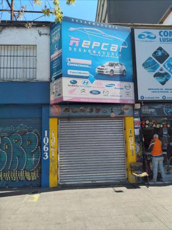LOCAL EN 10 DE JULIO