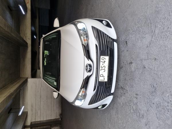 VENDO TOYOTA YARIS FULL