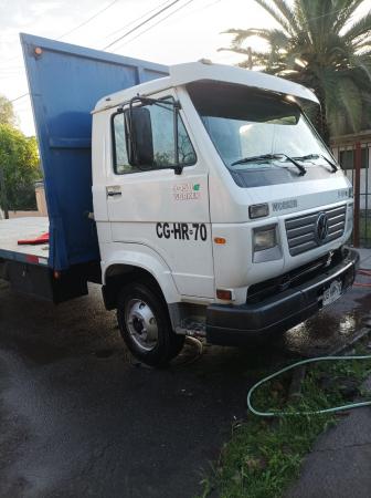 VENDO POR RENOVACION VOLSKWAGEN 6 TON