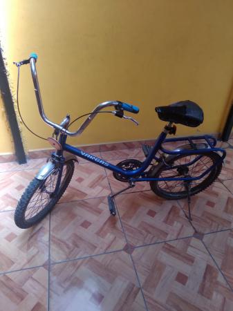VENDO BICICLETA