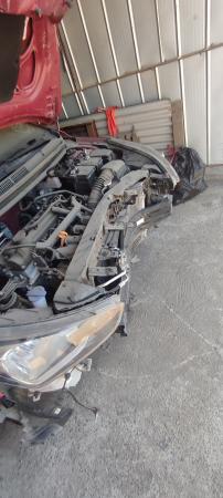 HYUNDAI VERNA CHOCADO EN PRENDA 