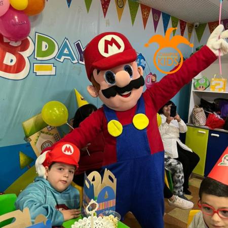ARRIENDO DE CORPOREO [SUPER MARIO BROSS]