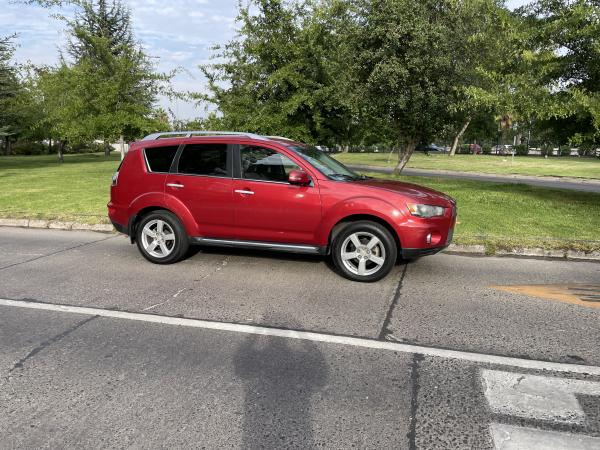 MITSUBISHI OUTLANDER K2  4X4 2011