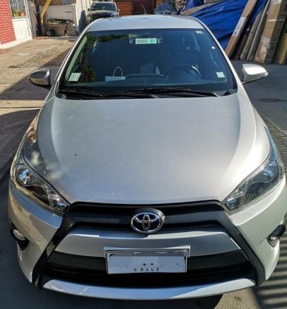 TOYOTA YARIS SPORT 2015 VERSIÓN FULL