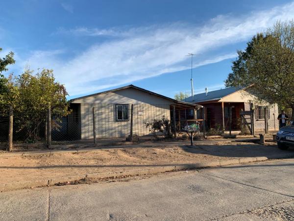 DOS CASAS CON AMPLIO TERRENO - PENCAHUE