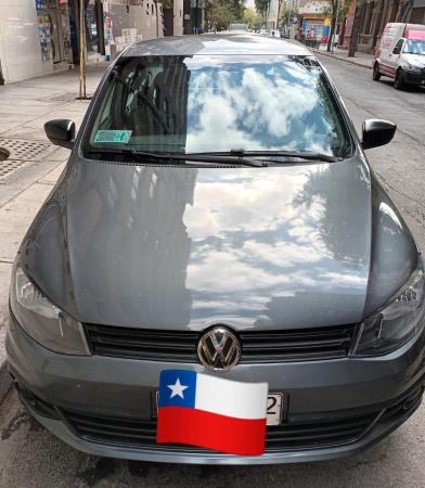 POR VIAJE, VENDO AUTO EN PERFECTAS CONDICIONES.