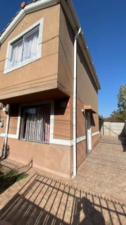 ARRIENDO CASA