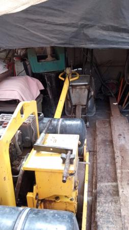 RODILLO BOMAG 75, 