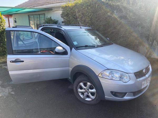 CAMIONETA FIAT STRADA TREKKING 1.4 