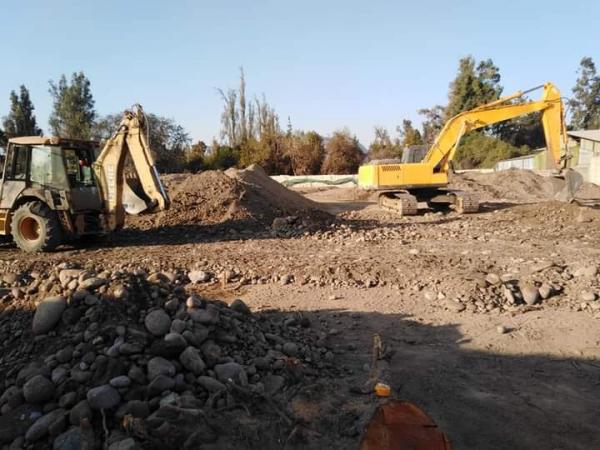 ARRIENDO DE RETRO EXCAVADORA