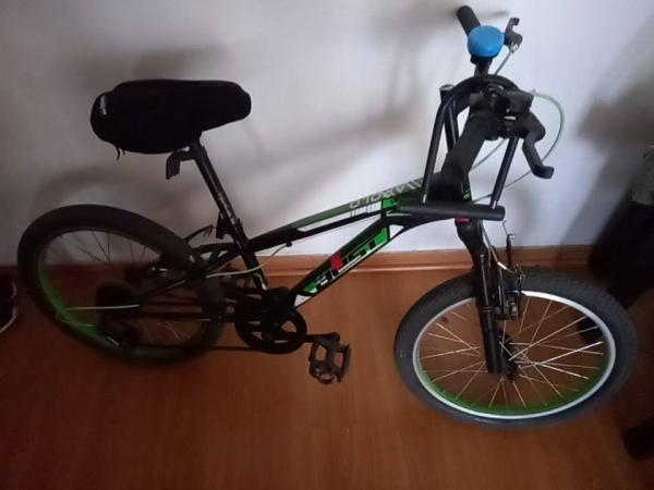 VENDO BICICLETA