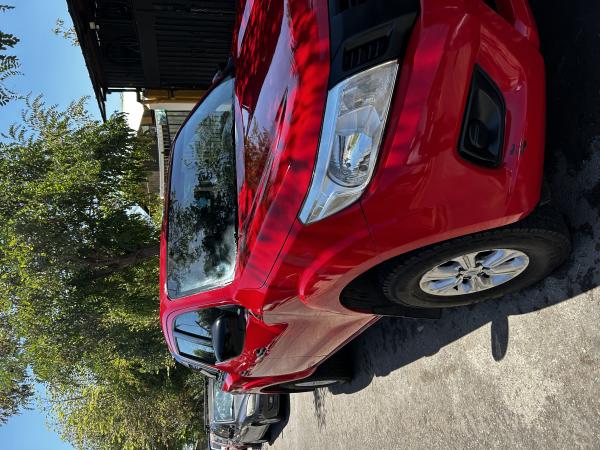 NP 300 SE 4X4 FULL