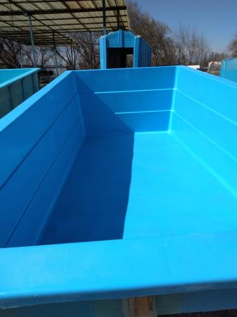PISCINA RECTANGULAR DE 6 M DE LARGO