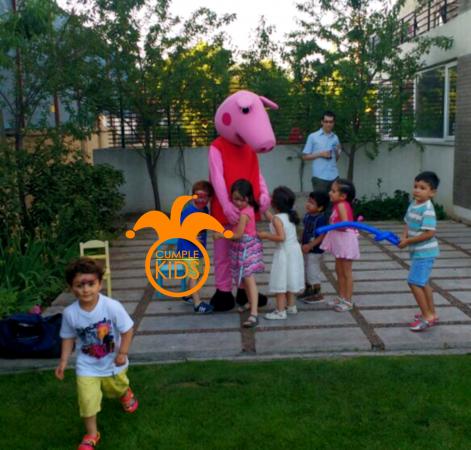 ARRIENDO DE CORPOREO DE PEPPA