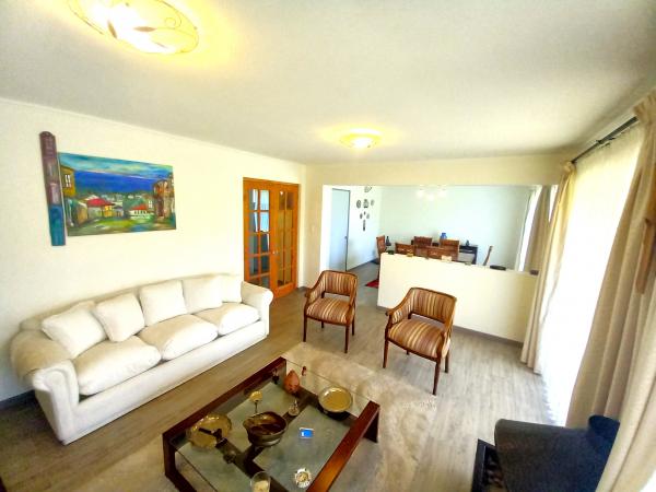 HERMOSA CASA EN VENTA 4D4B EN ISLA DE MAIPO