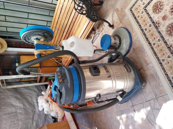 VENDO MAQUINARIA PARA ASEO INDUSTRIAL