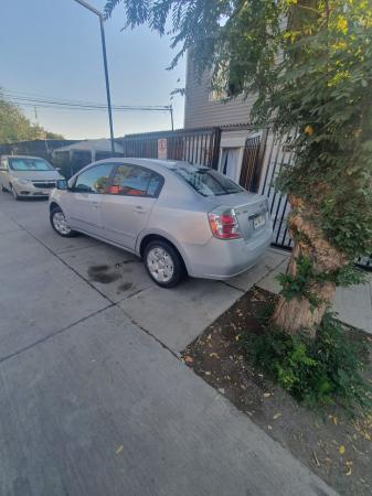 NISSAN SENTRA 2010