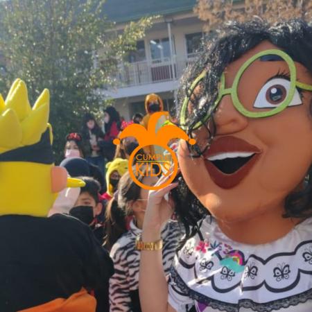 CELEBRA  JUNTO A MIRABEL DE ENCANTO