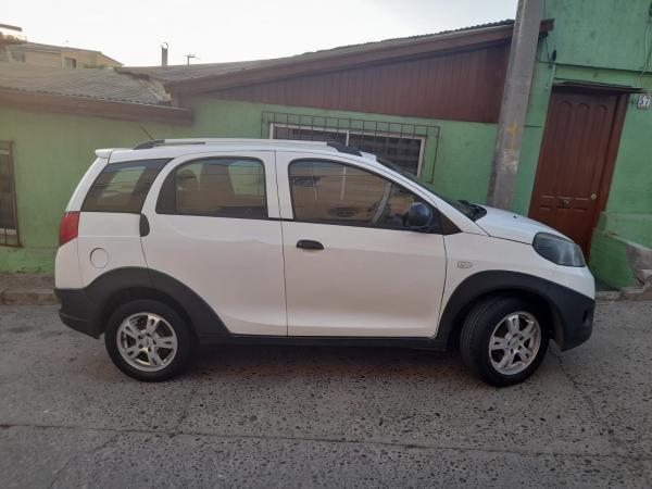 CHERY BEAT 2014
