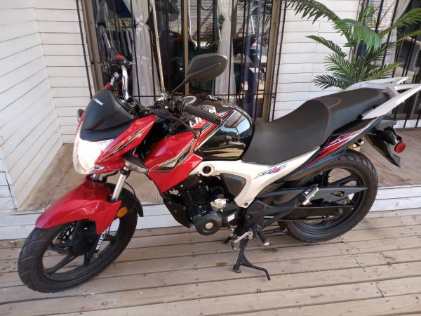 MOTO NUEVA 