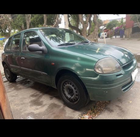 VENDO RENAUL CLIO