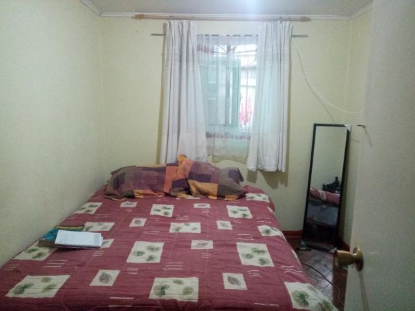ARRIENDO DORMITORIO LAS REJAS