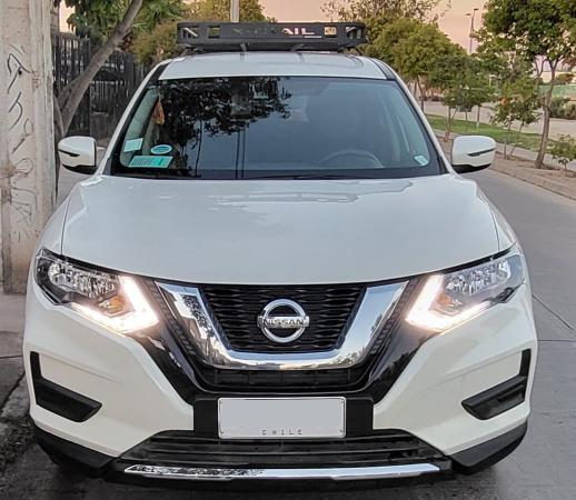 NISSAN XTRAIL CVT 3 CORRIDAS DE ASIENTO