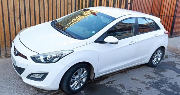 HYUNDAI I30 AÑO 2012